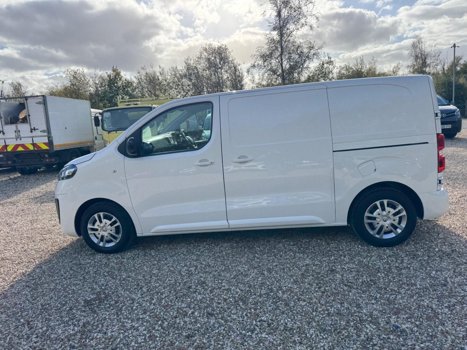 Used Vauxhall Vivaro 2022 for sale - 76392378: Photo 16