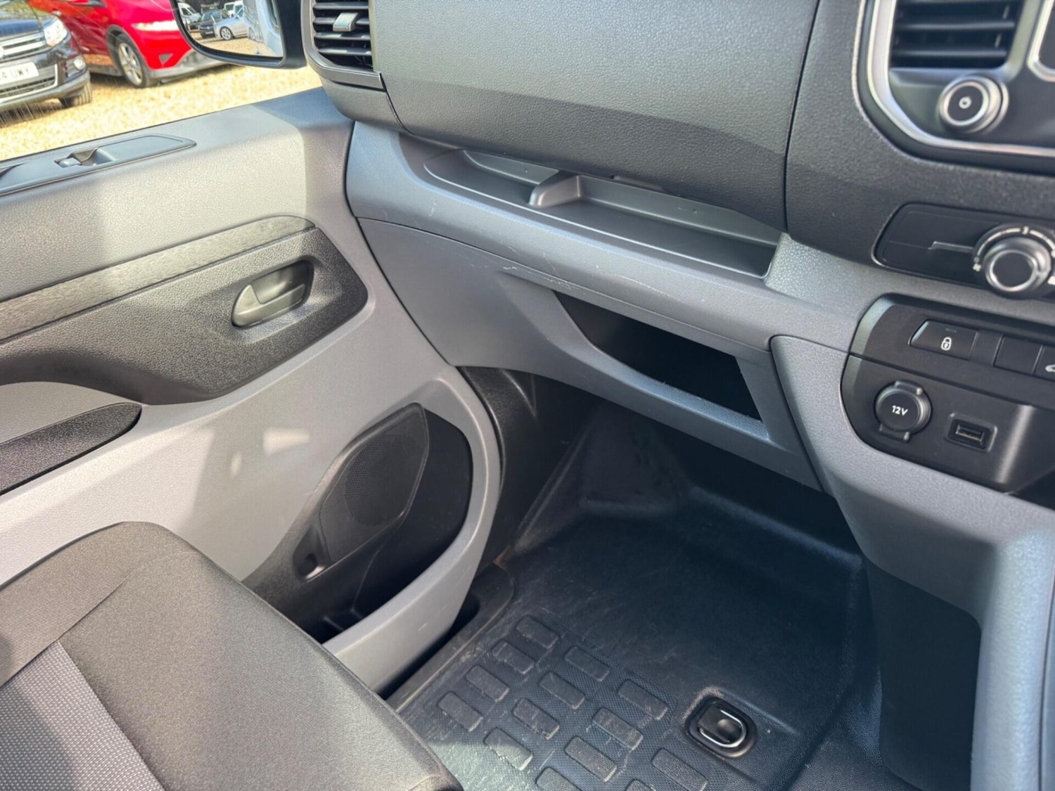 Used Vauxhall Vivaro 2022 for sale - 76392378: Photo 48