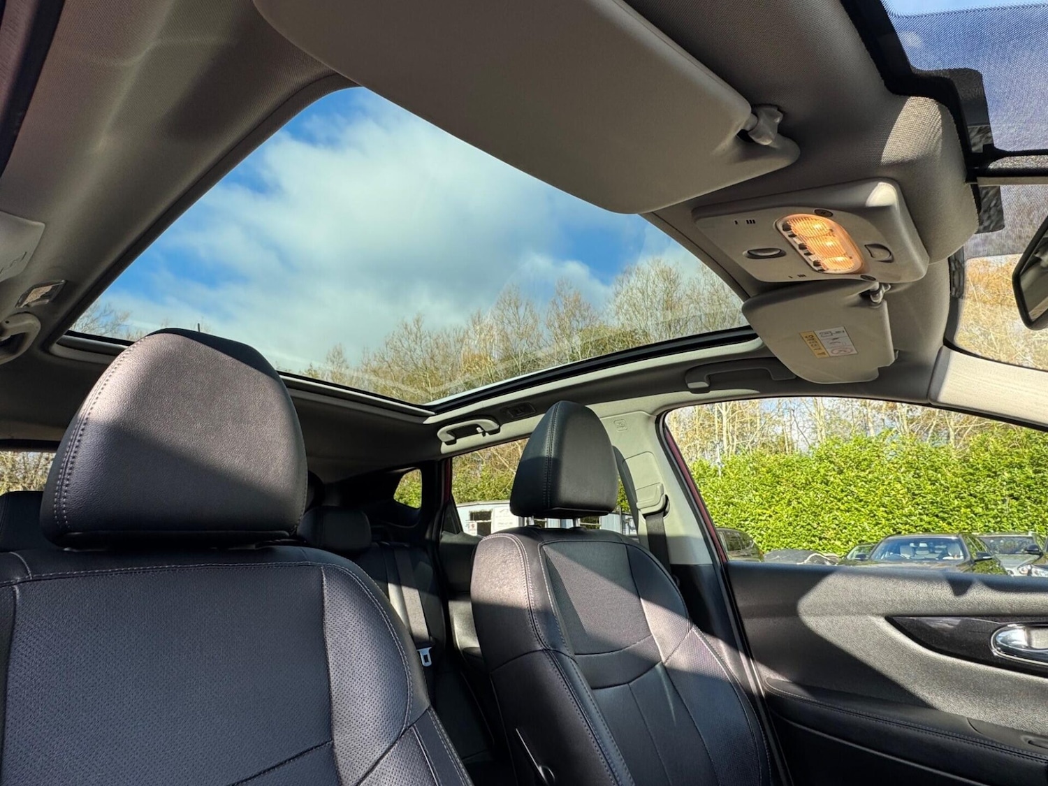 Used Nissan Qashqai 2015 for sale - 76694476: Photo 23