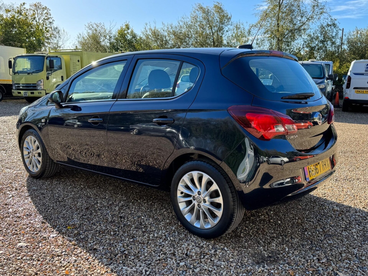 Used Vauxhall Corsa 2017 for sale - 76365767: Photo 11