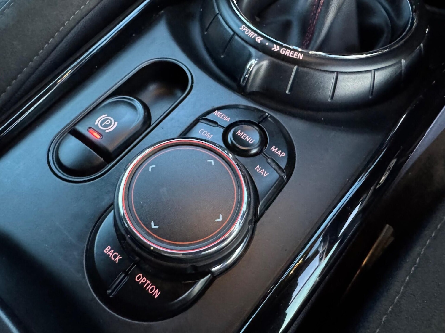 Used MINI Clubman 2017 for sale - 77161304: Photo 40