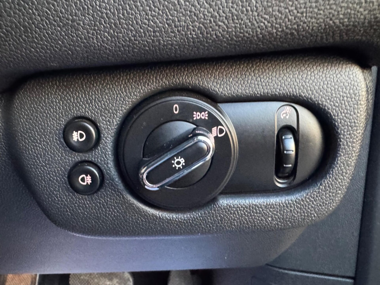 Used MINI Clubman 2017 for sale - 77161304: Photo 42