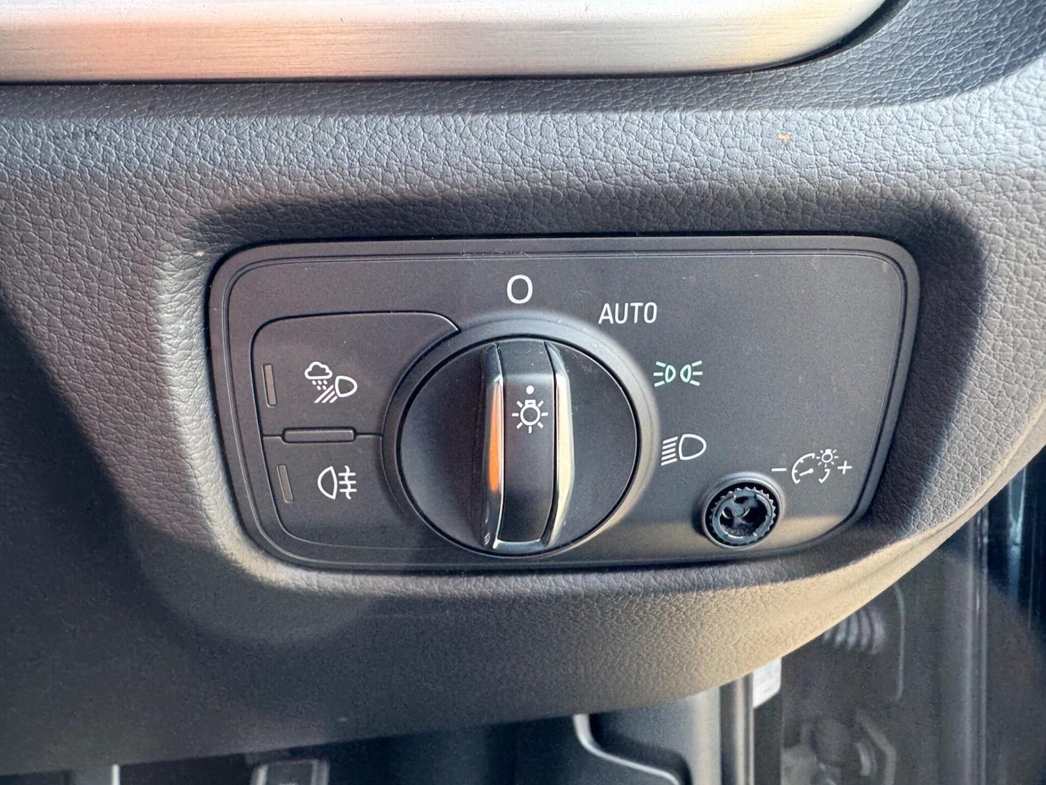 Used Audi A3 2017 for sale - 77985020: Photo 34