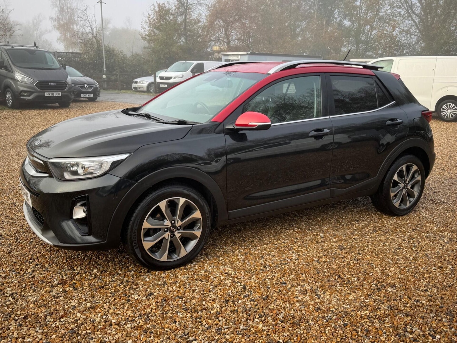 Used Kia Stonic 2018 for sale - 76594897: Photo 6