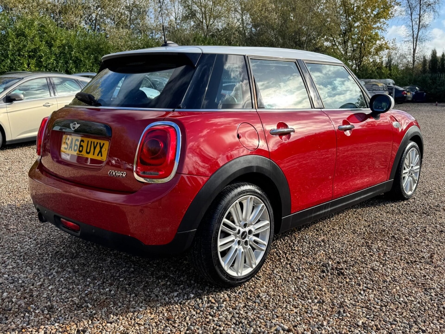 Used MINI Hatch 2016 for sale - 76437141: Photo 15