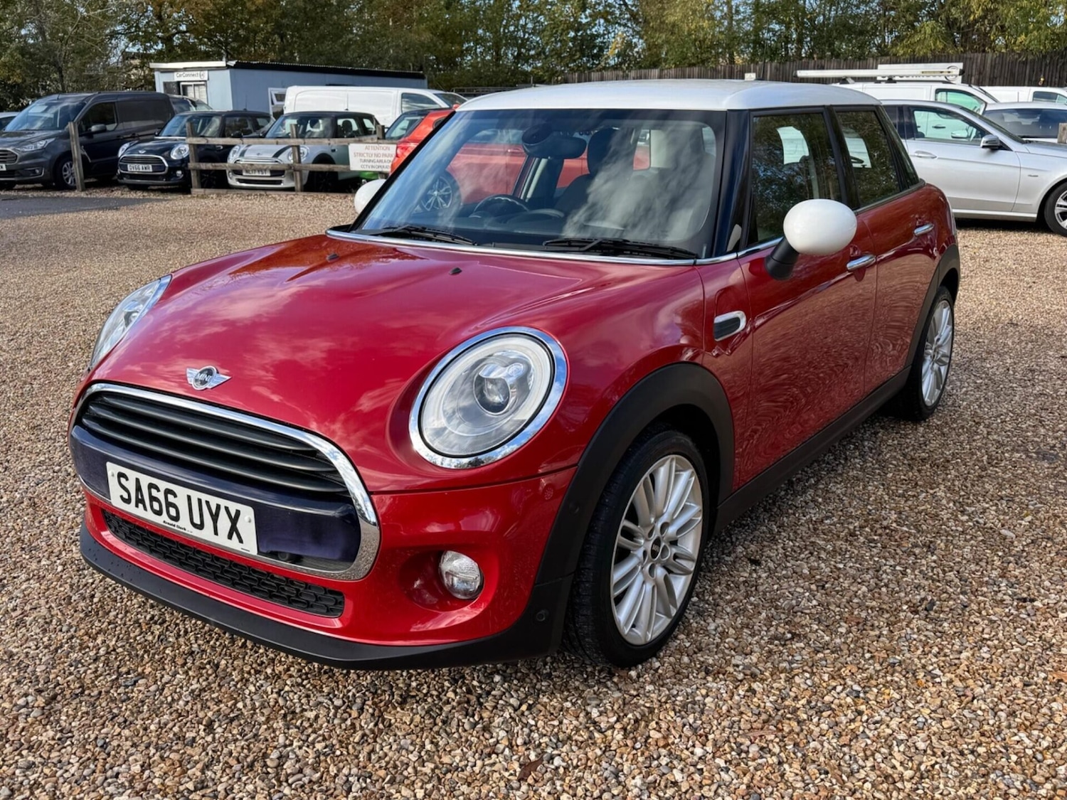 Used MINI Hatch 2016 for sale - 76437141: Photo 5