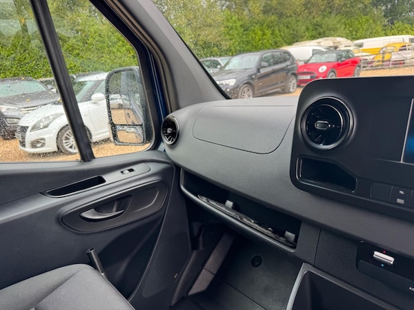 Used Mercedes-Benz Sprinter 2021 for sale - 75348704: Photo 57