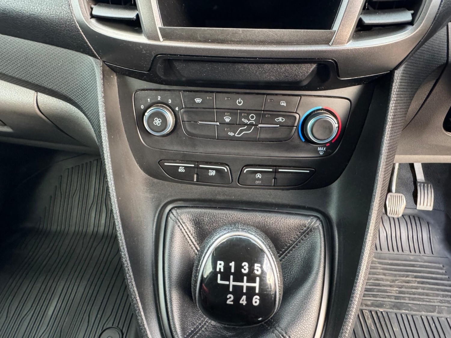 Used Ford Transit Connect 2019 for sale - 77805068: Photo 32