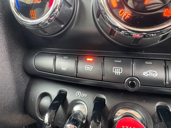 Used MINI Hatch 2017 for sale - 76288724: Photo 30