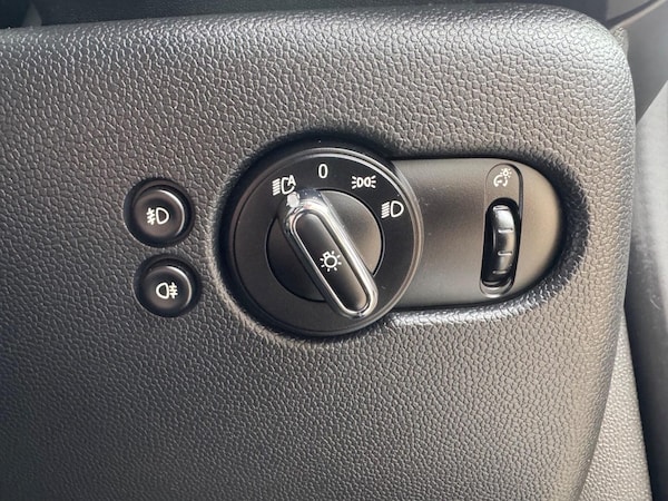 Used MINI Hatch 2017 for sale - 76288724: Photo 35