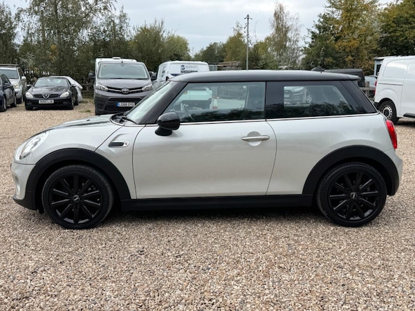 Used MINI Hatch 2017 for sale - 76288724: Photo 8
