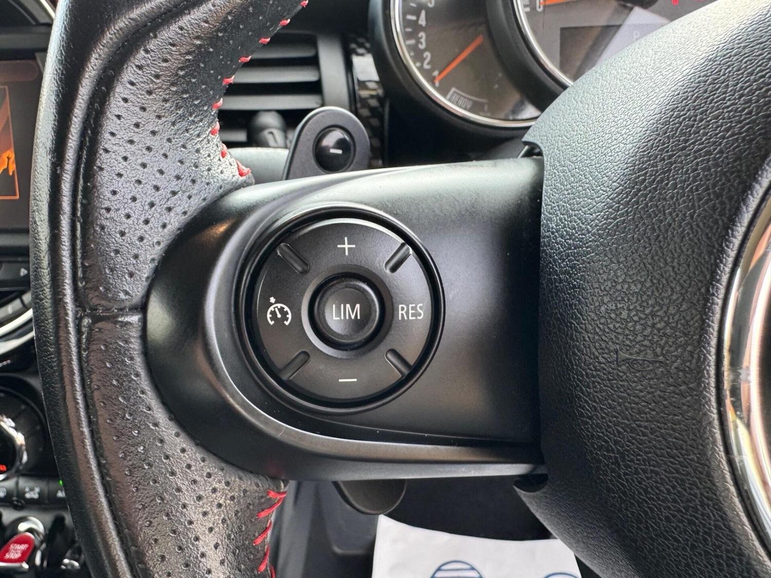 Used MINI Hatch 2015 for sale - 77729159: Photo 33