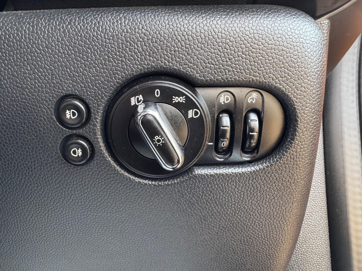 Used MINI Hatch 2015 for sale - 77729159: Photo 39