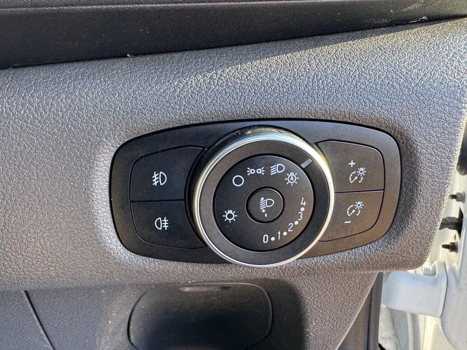 Used Ford Transit Custom 2018 for sale - 76909337: Photo 61