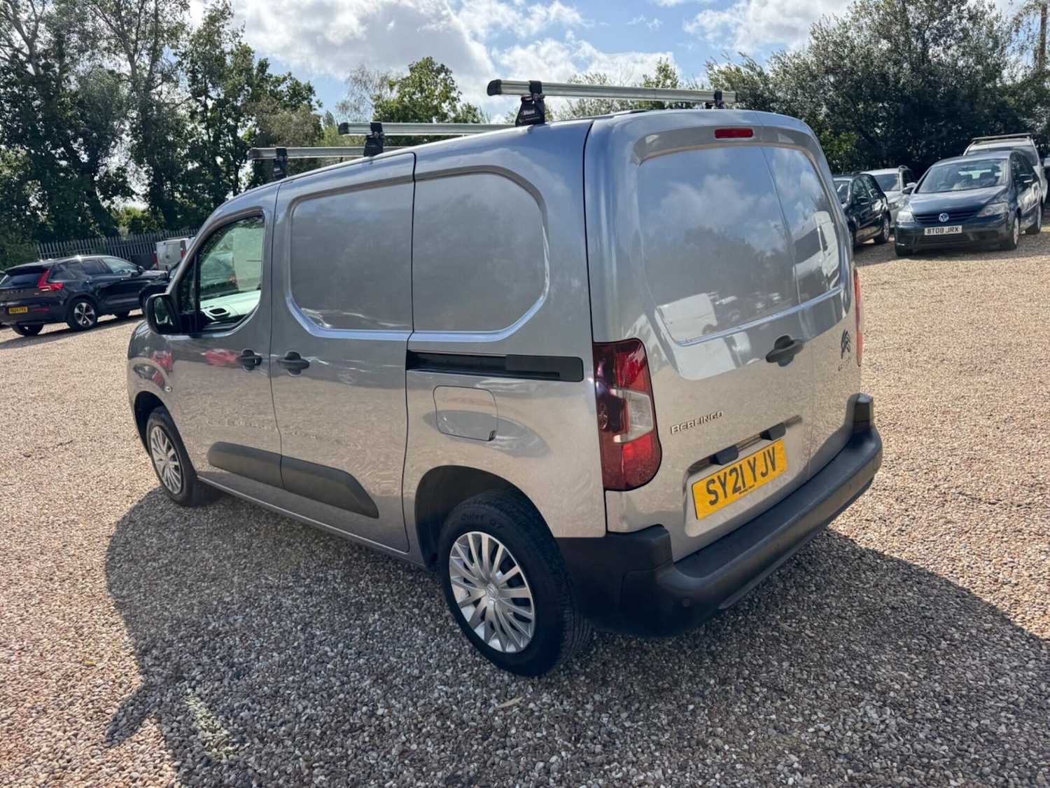Vehicle 29