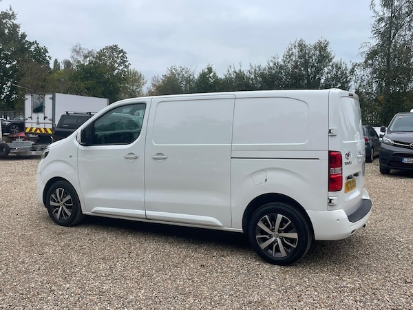Used Toyota ProAce 2020 for sale - 76232941: Photo 12