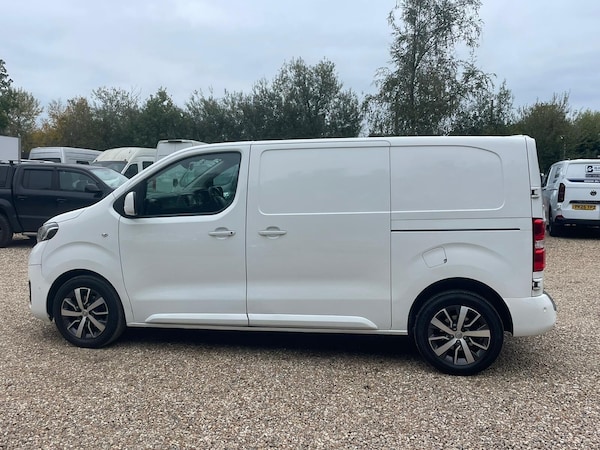 Used Toyota ProAce 2020 for sale - 76232941: Photo 14