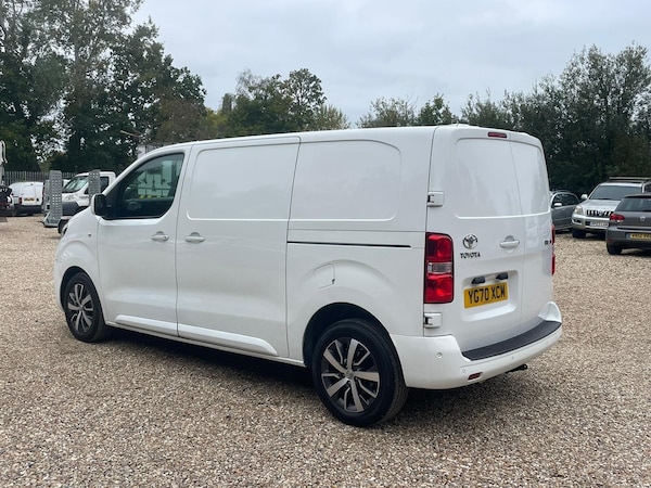 Used Toyota ProAce 2020 for sale - 76232941: Photo 16