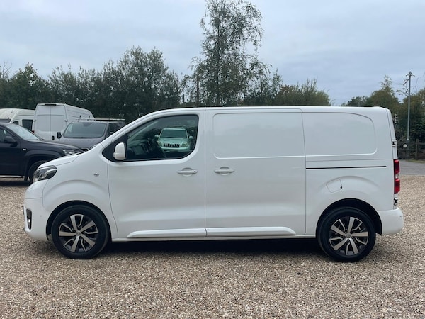 Used Toyota ProAce 2020 for sale - 76232941: Photo 17