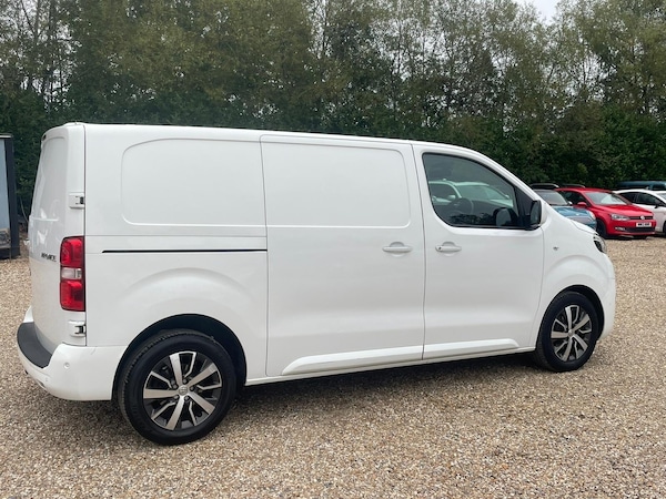 Used Toyota ProAce 2020 for sale - 76232941: Photo 23
