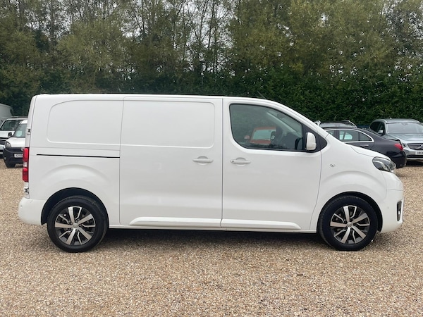 Used Toyota ProAce 2020 for sale - 76232941: Photo 27