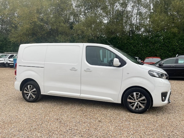 Used Toyota ProAce 2020 for sale - 76232941: Photo 29