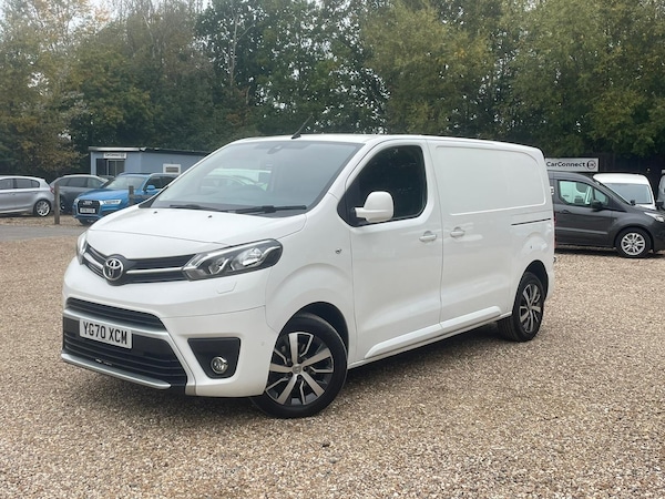 Used Toyota ProAce 2020 for sale - 76232941: Photo 8