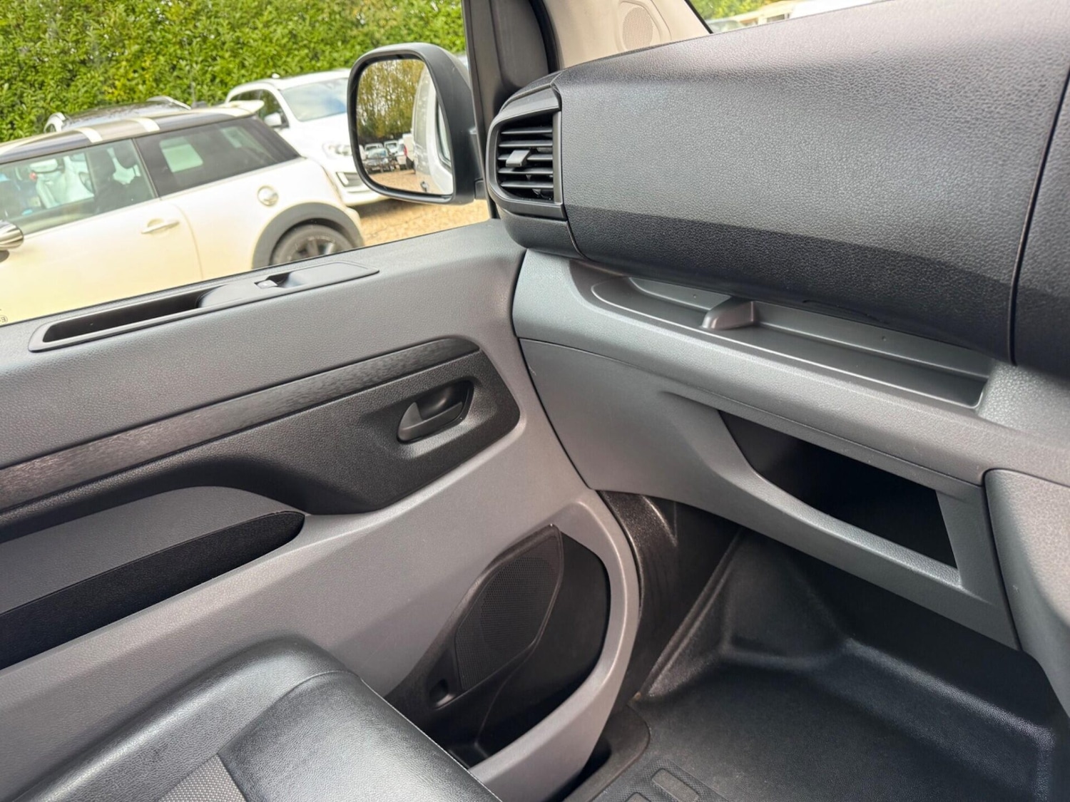 Used Vauxhall Vivaro 2020 for sale - 76334347: Photo 44