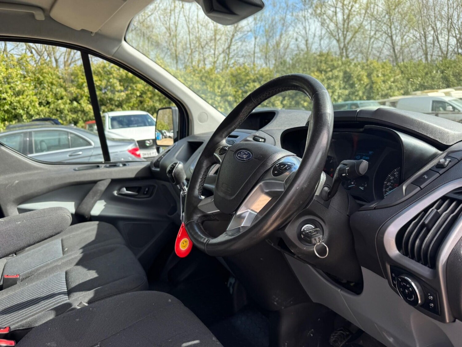 Used Ford Transit Custom 2017 for sale - 78066239: Photo 33