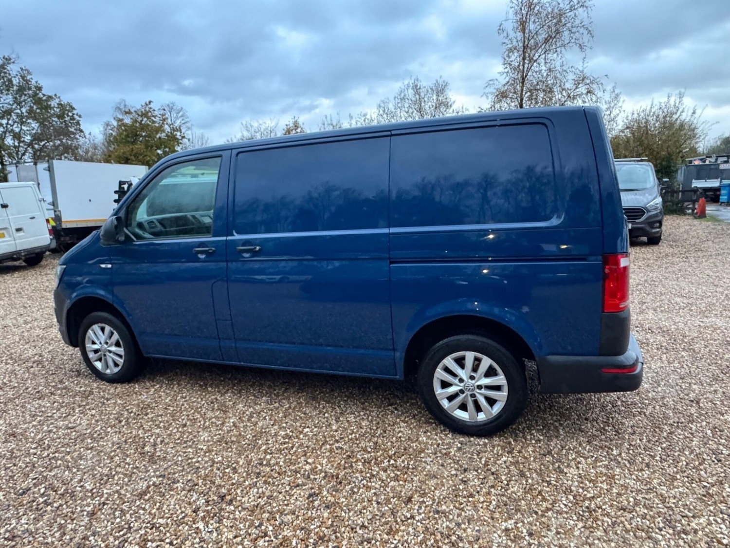 Used Volkswagen Transporter 2016 for sale - 76581305: Photo 8