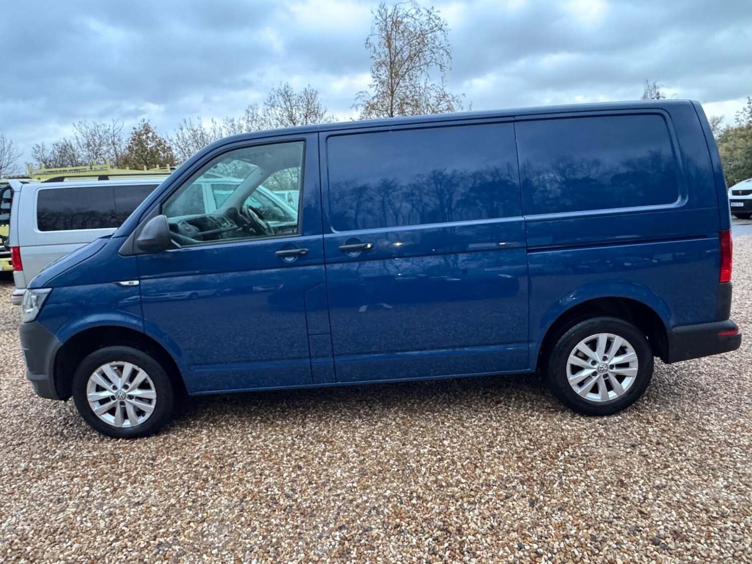 Used Volkswagen Transporter 2016 for sale - 76581305: Photo 9