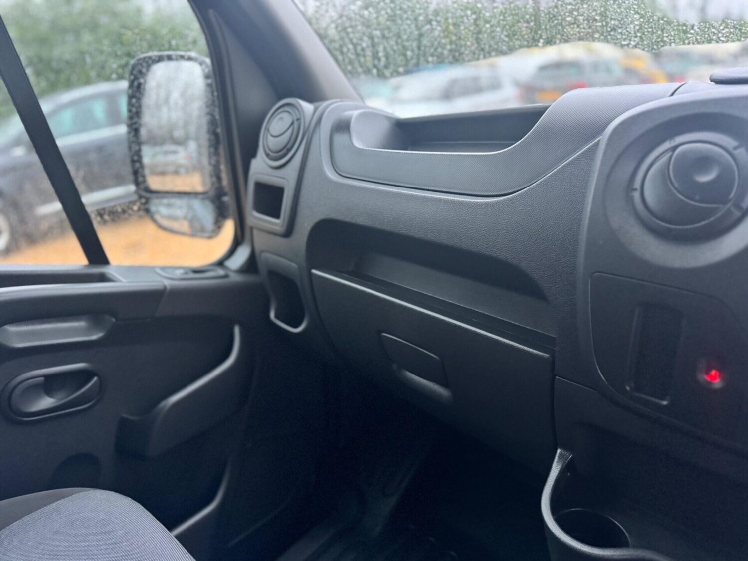 Used Nissan NV400 2019 for sale - 77350005: Photo 47