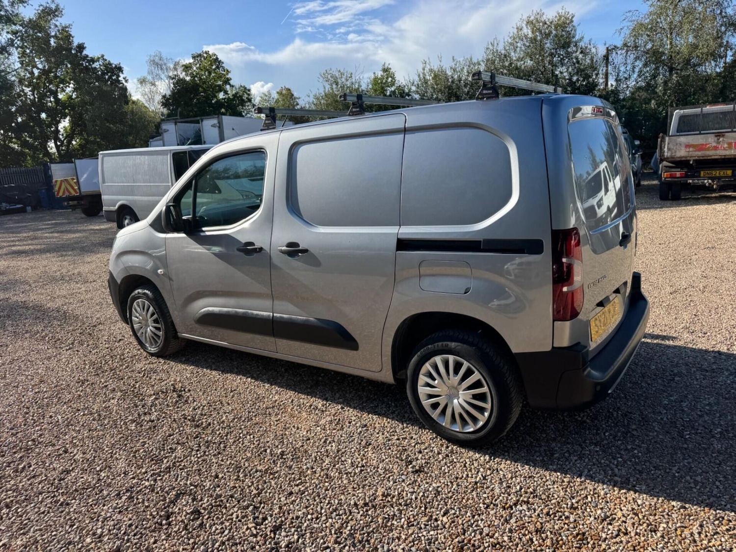 Vehicle 22