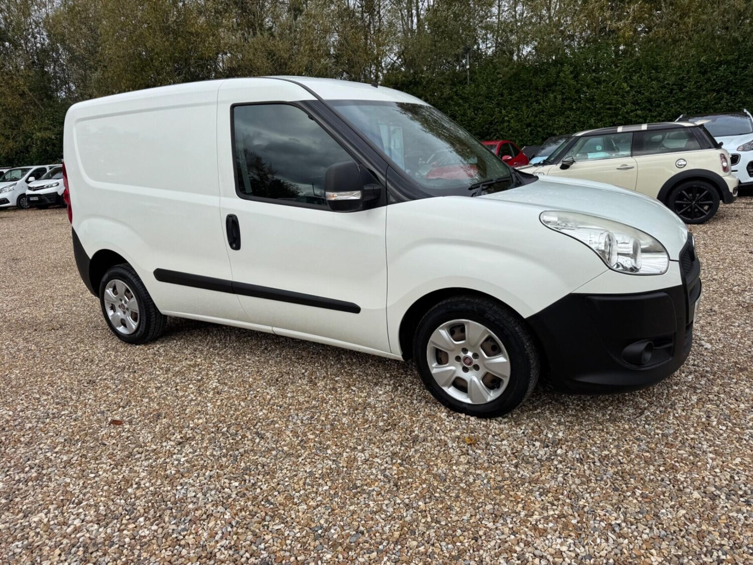 Used Fiat Doblo 2015 for sale - 76331171: Photo 33
