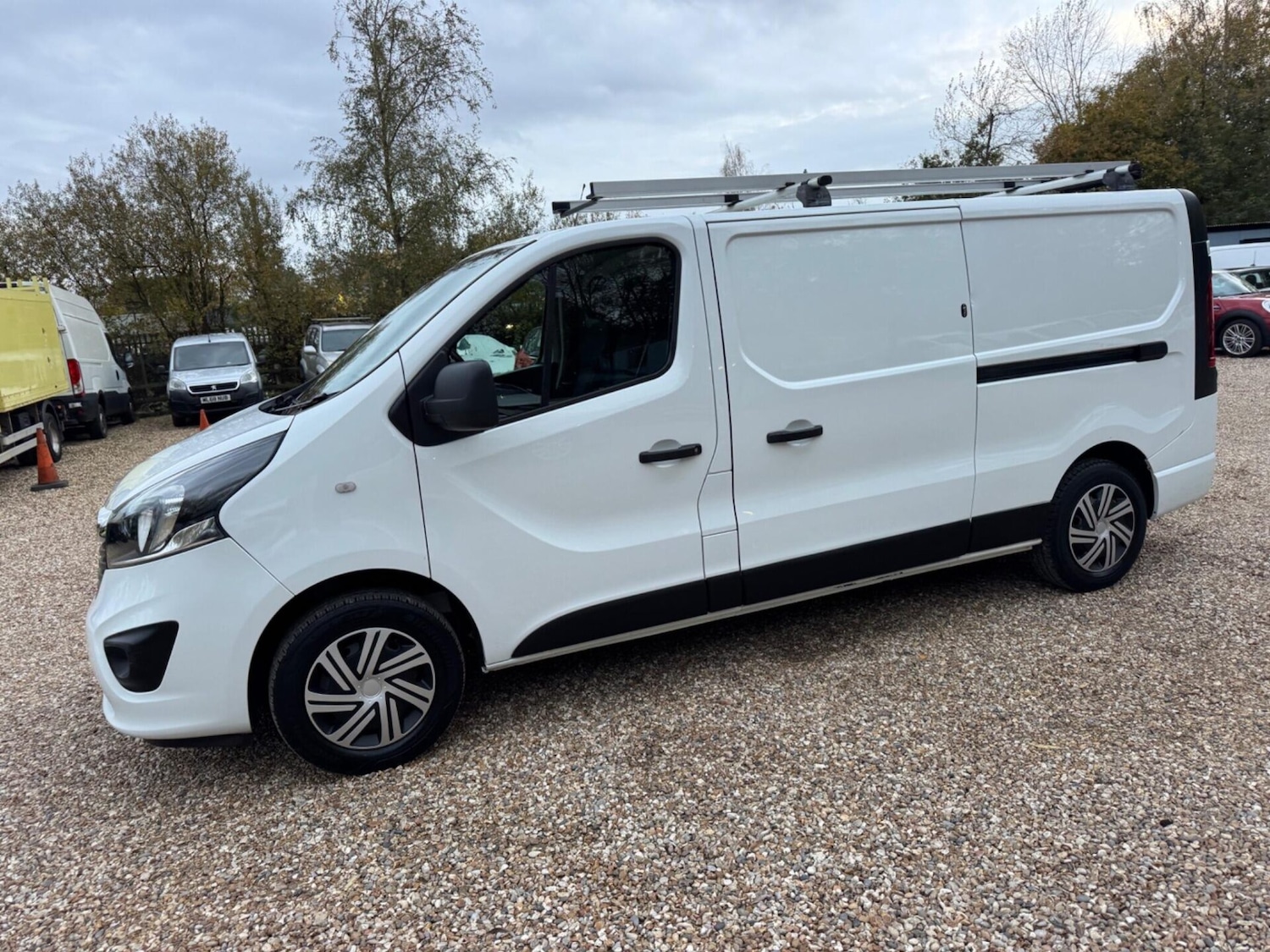 Used Vauxhall Vivaro 2019 for sale - 76685620: Photo 10
