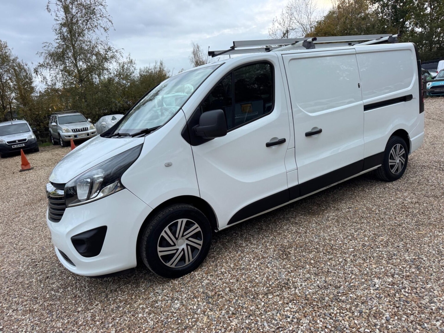 Used Vauxhall Vivaro 2019 for sale - 76685620: Photo 12