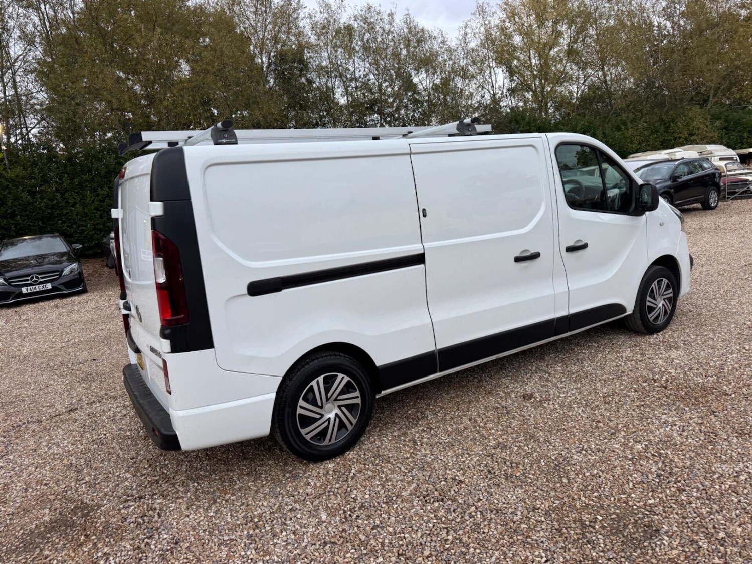 Used Vauxhall Vivaro 2019 for sale - 76685620: Photo 32