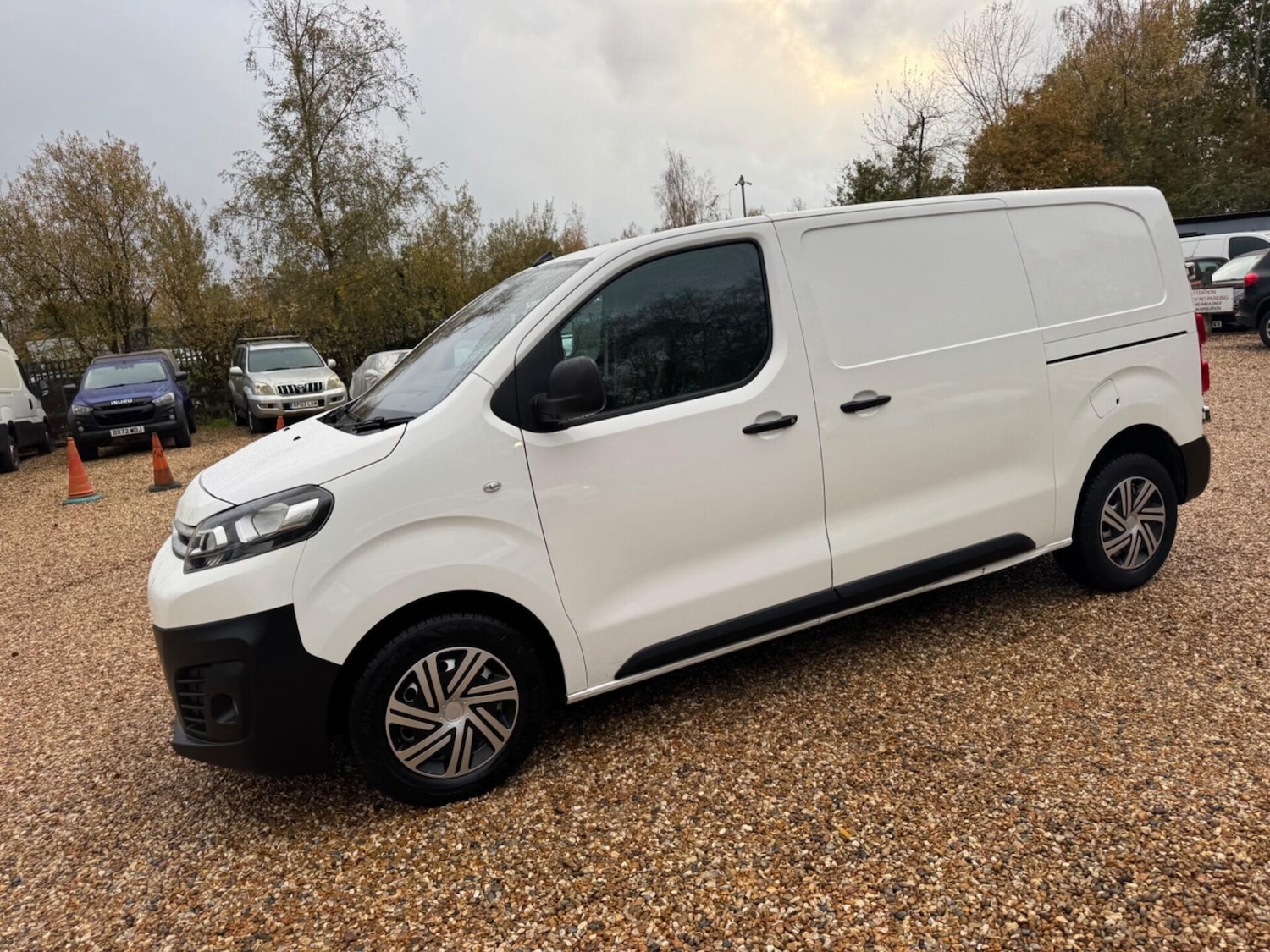 Used Citroen Dispatch 2020 for sale - 76453708: Photo 11