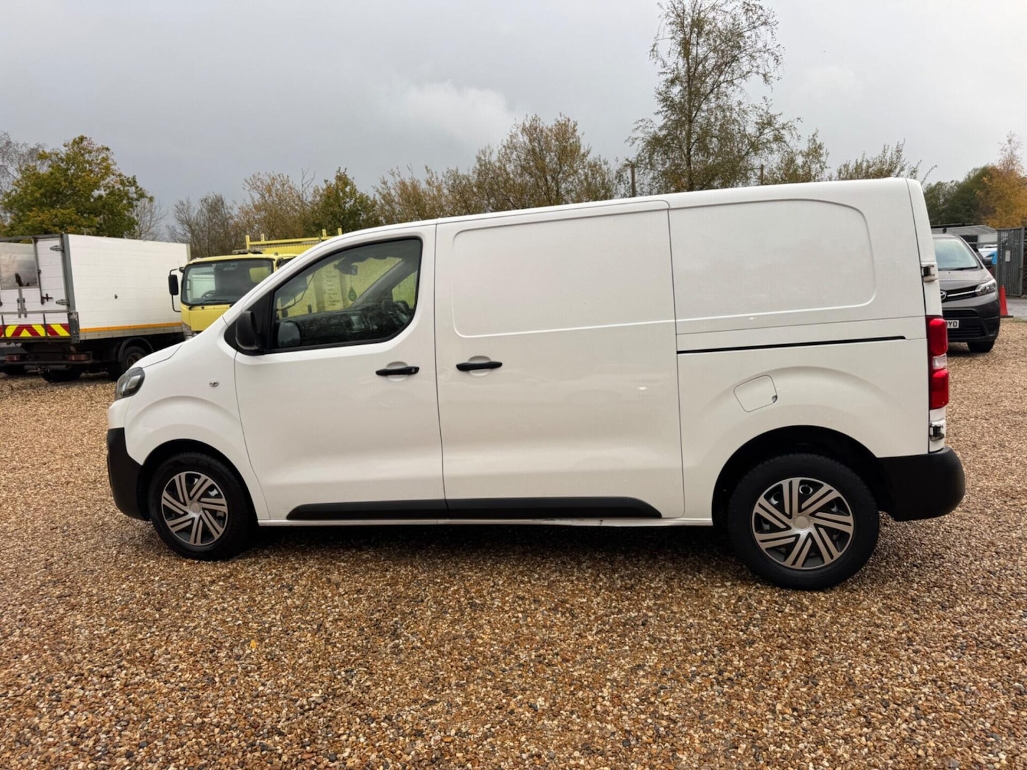 Used Citroen Dispatch 2020 for sale - 76453708: Photo 16