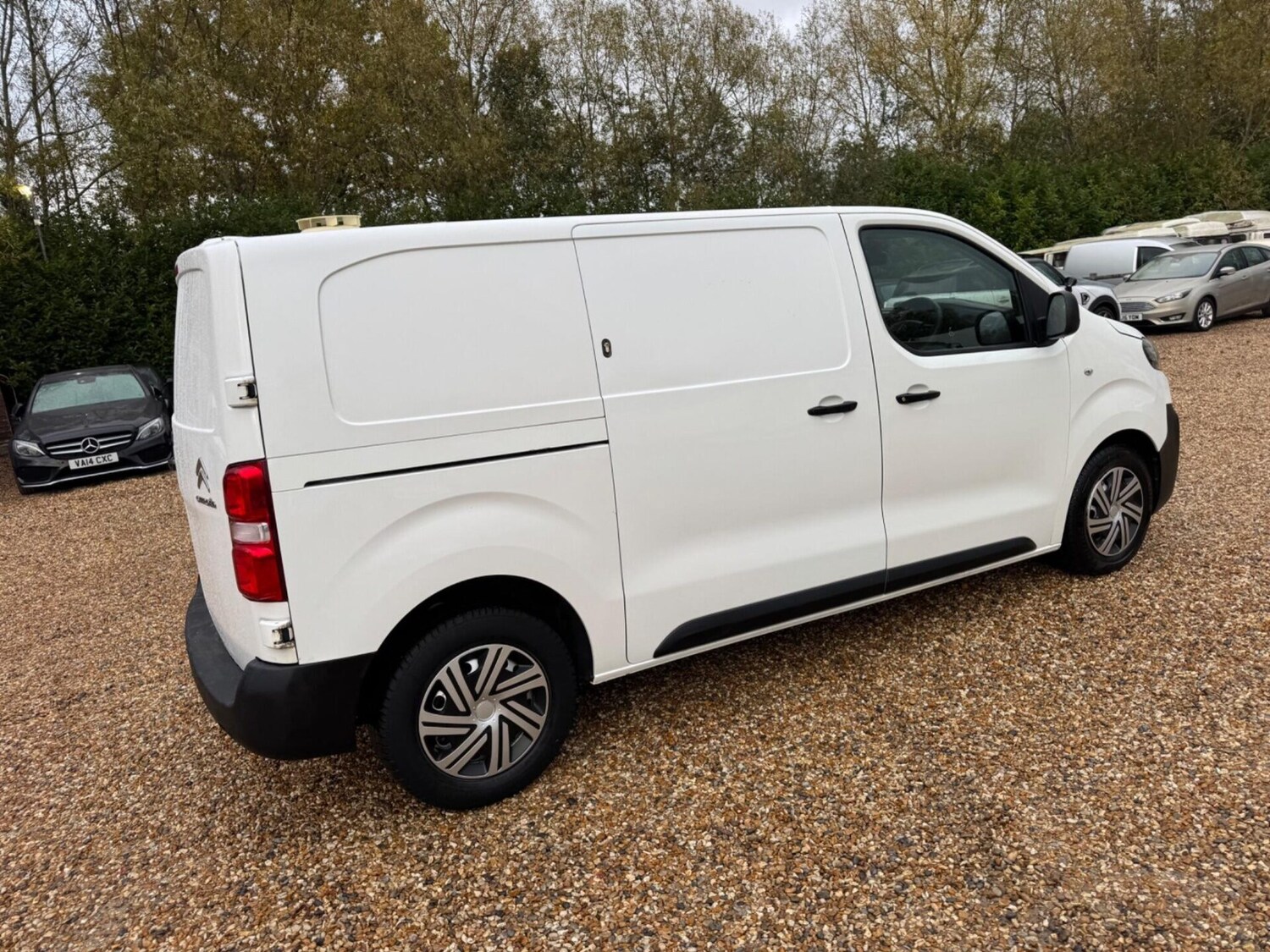 Used Citroen Dispatch 2020 for sale - 76453708: Photo 32