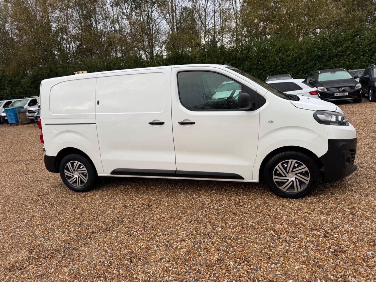 Used Citroen Dispatch 2020 for sale - 76453708: Photo 39