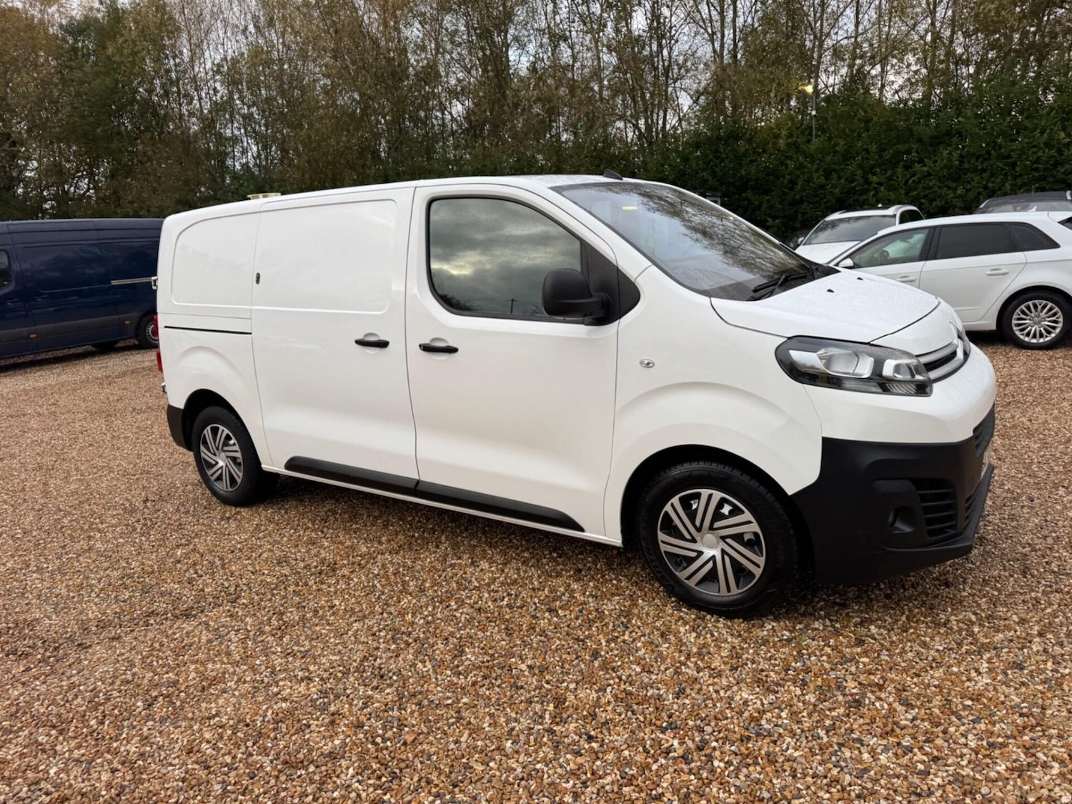 Used Citroen Dispatch 2020 for sale - 76453708: Photo 42