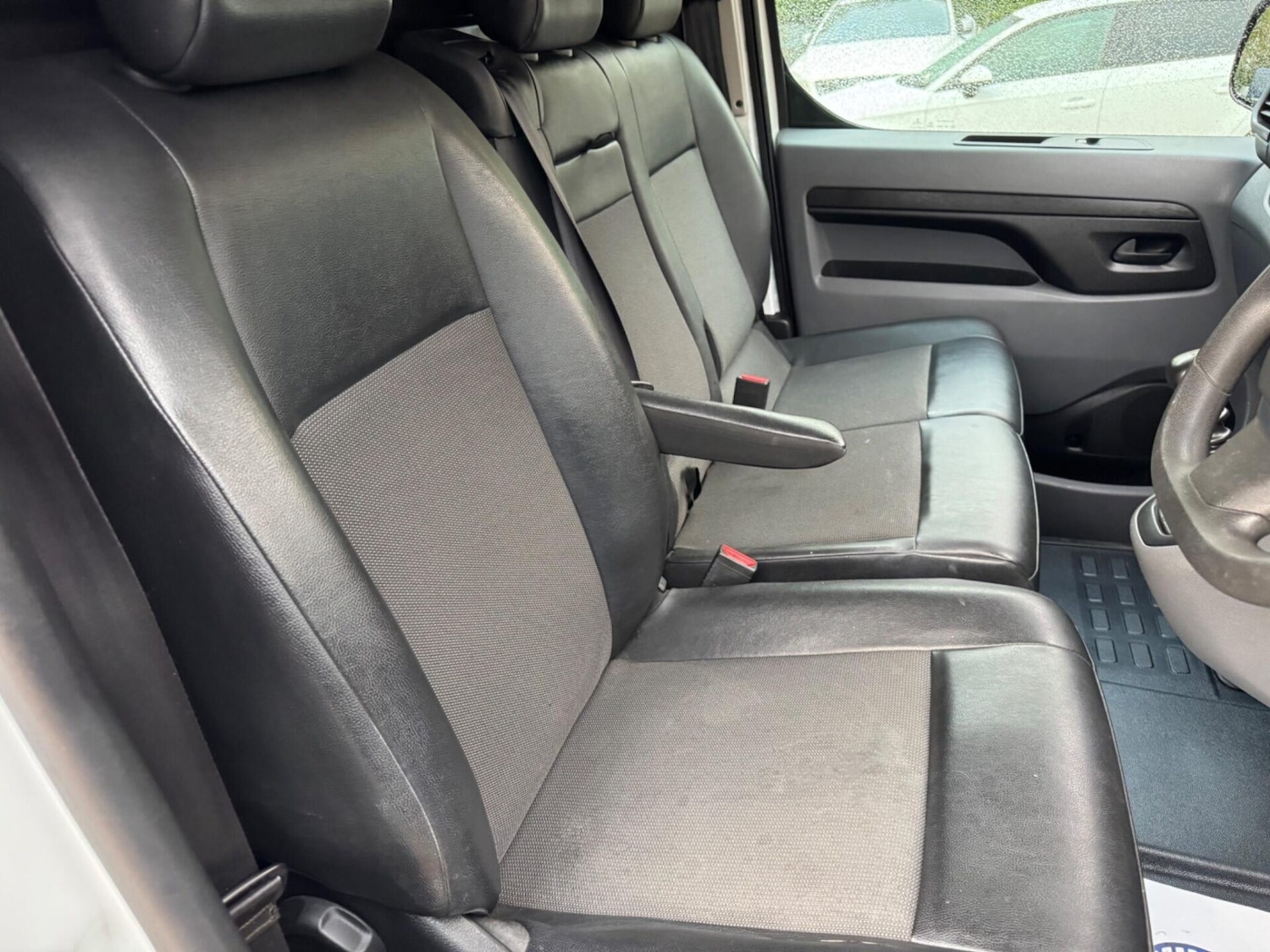 Used Citroen Dispatch 2020 for sale - 76453708: Photo 46