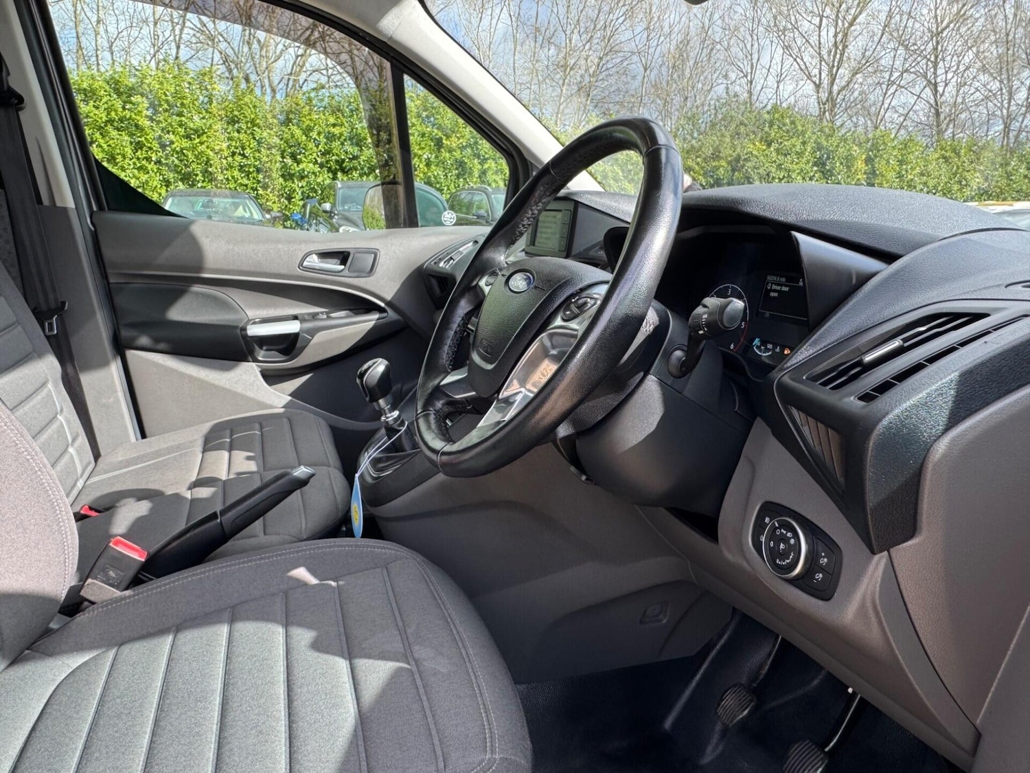 Used Ford Transit Connect 2019 for sale - 77831860: Photo 31