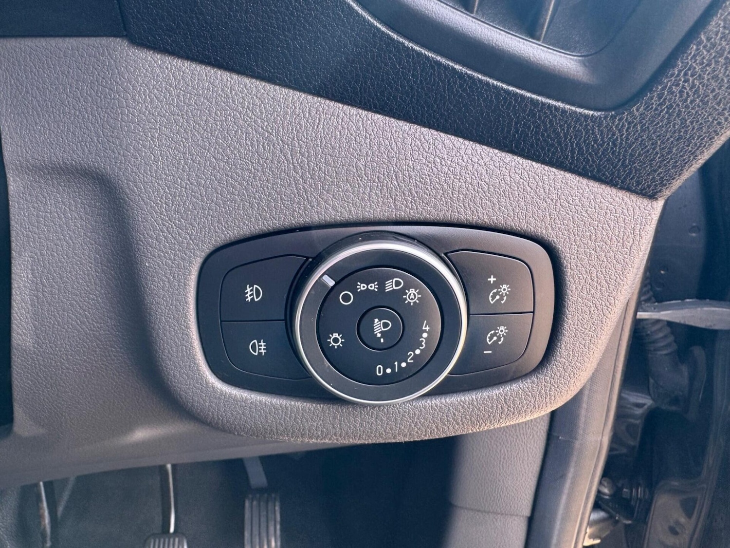 Used Ford Transit Connect 2019 for sale - 77831860: Photo 44