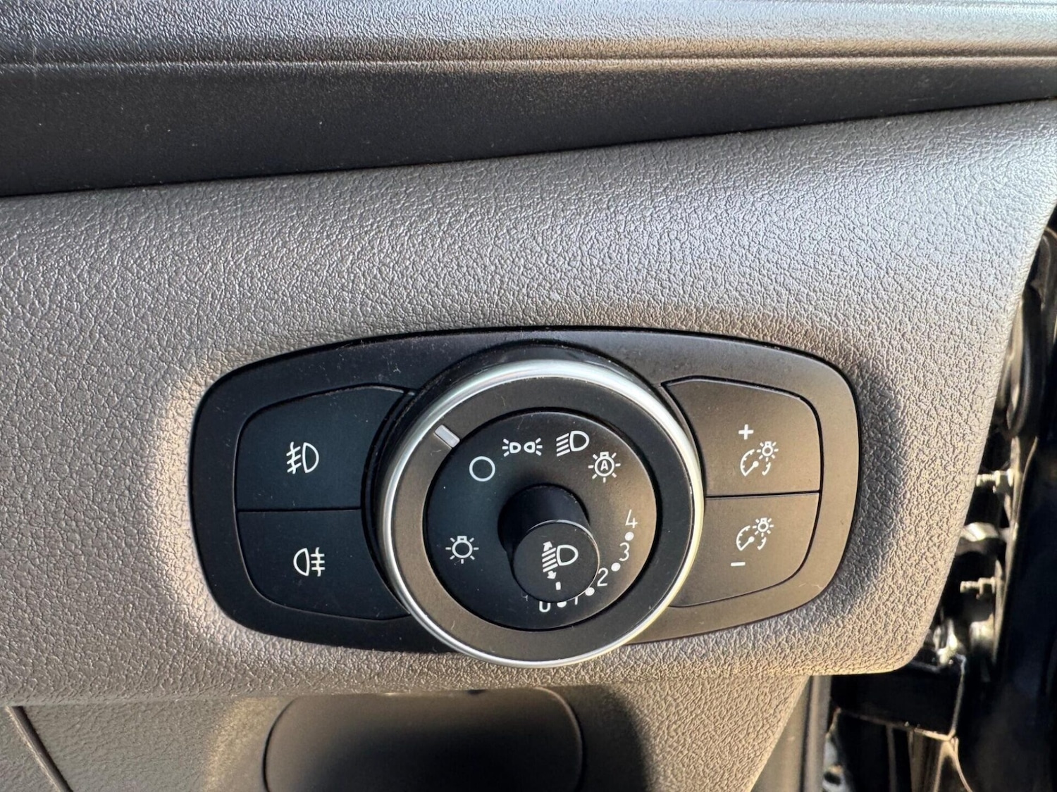 Used Ford Transit Custom 2018 for sale - 78179431: Photo 26