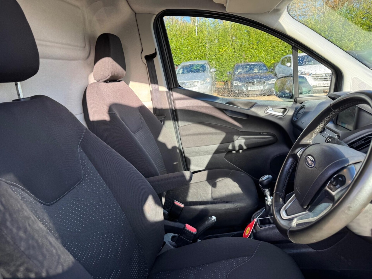 Used Ford Transit Courier 2019 for sale - 76778158: Photo 42