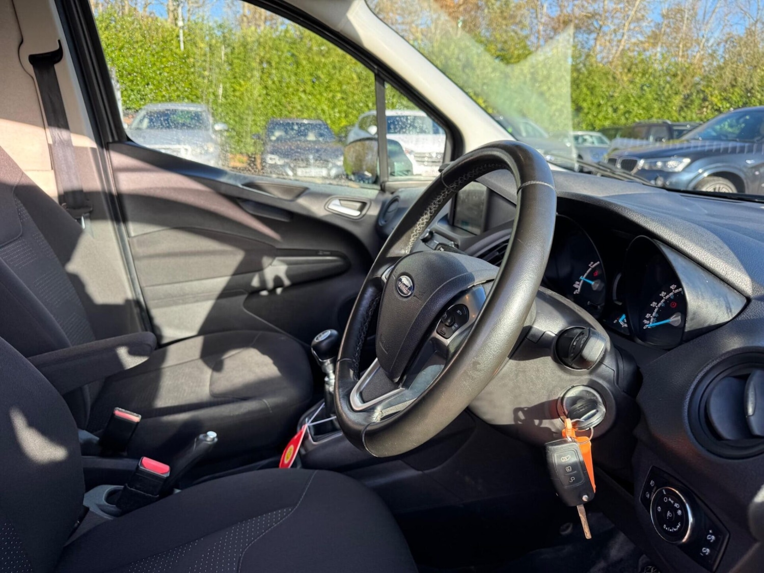 Used Ford Transit Courier 2019 for sale - 76778158: Photo 43