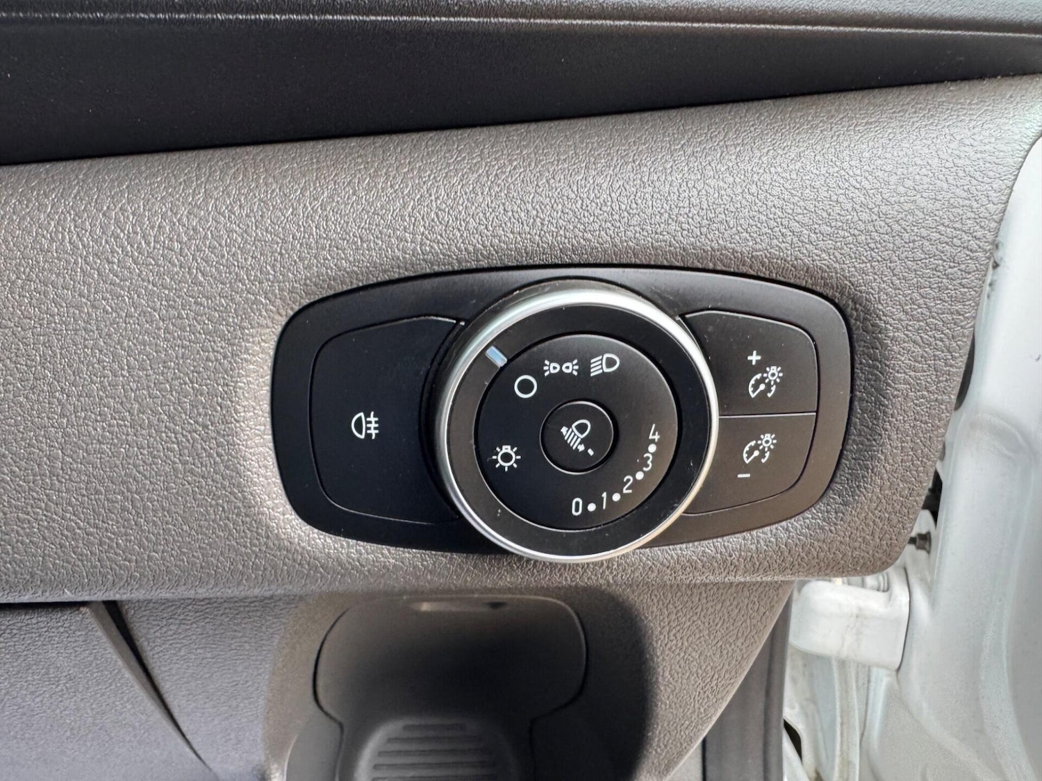 Used Ford Transit Custom 2020 for sale - 75984486: Photo 54