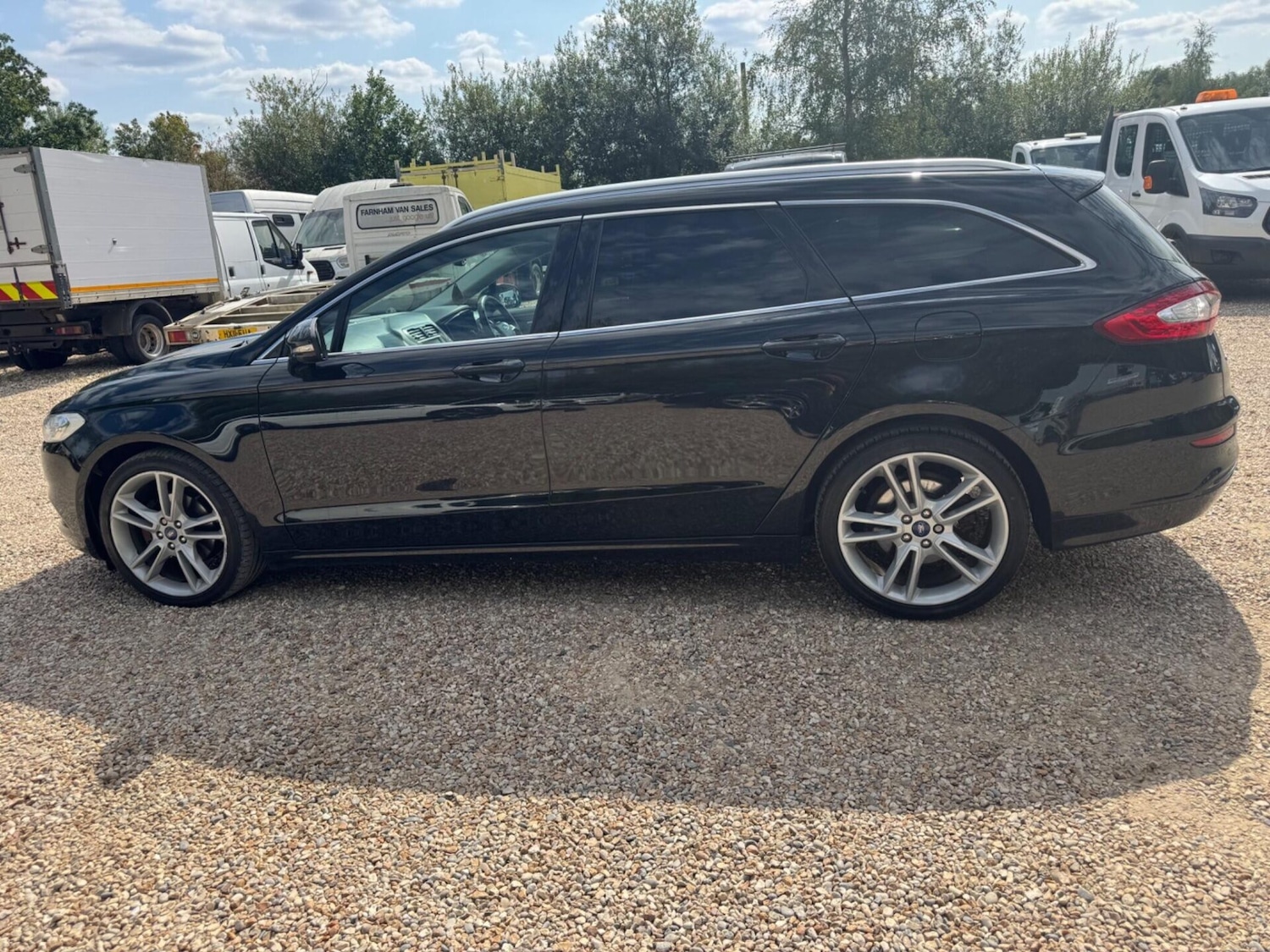 Used Ford Mondeo 2016 for sale - 76413846: Photo 10